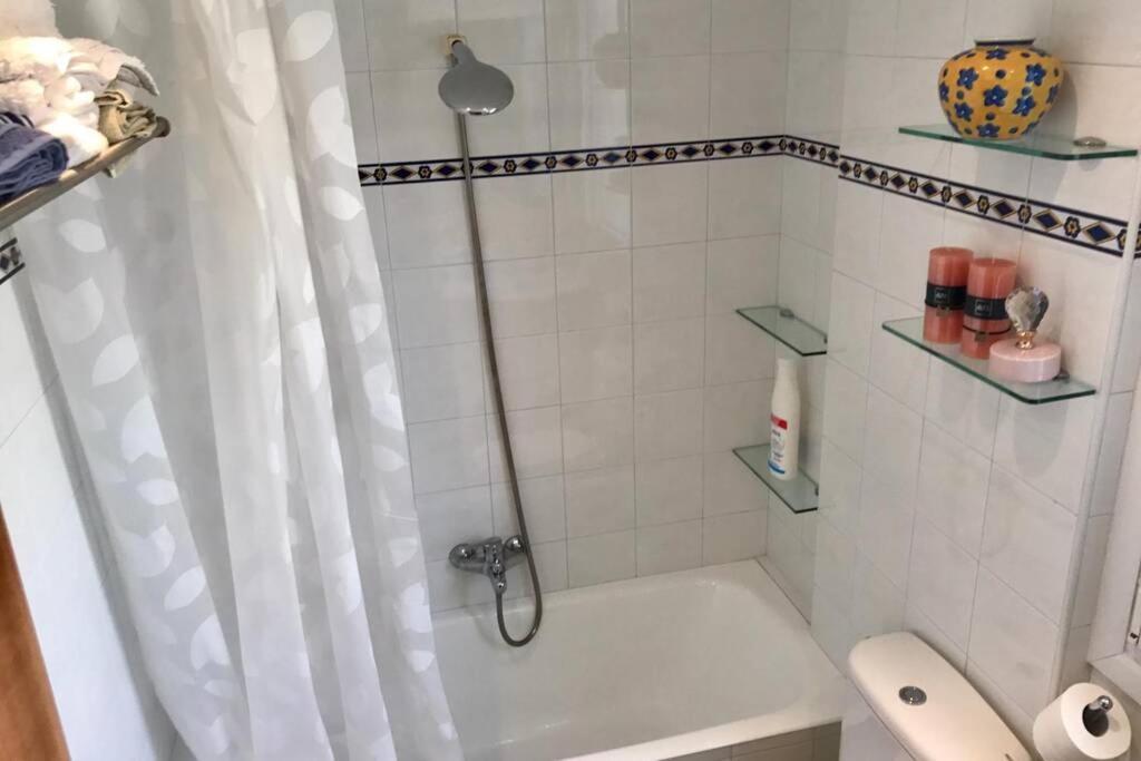 Piso Algorta+Wifi Gratis+Parking.Cerca De Bilbao. Guecho Kültér fotó